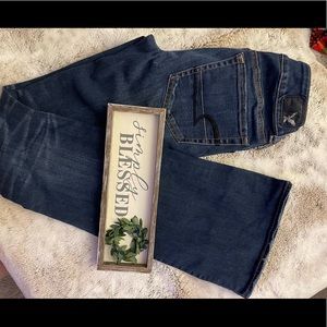 American eagle 6 extra long artist flare super stretch